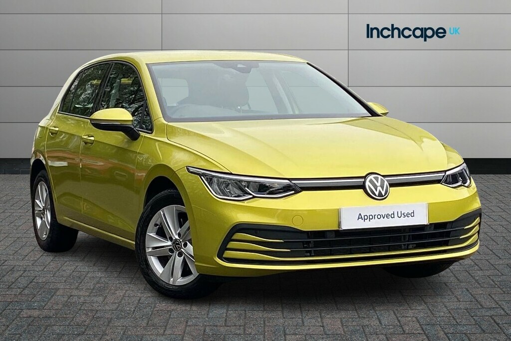 Compare Volkswagen Golf 1.5 Tsi Life MD73ZZX Yellow