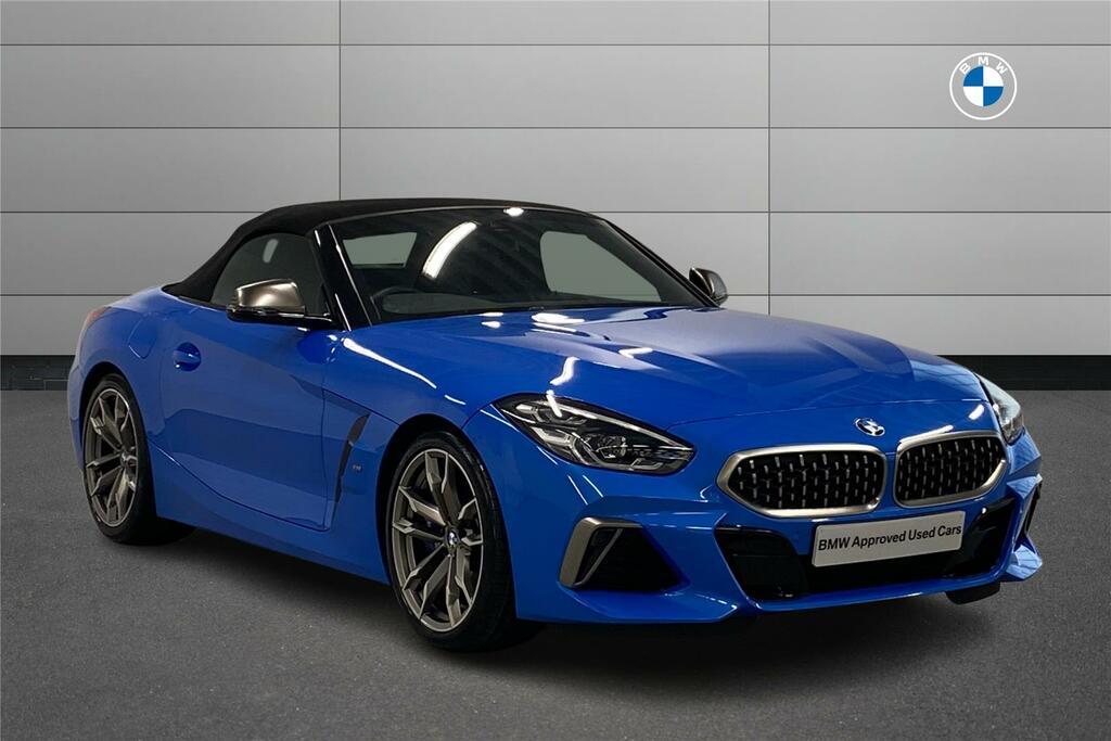 Compare BMW Z4 Z4 M40i AK70KSJ Blue