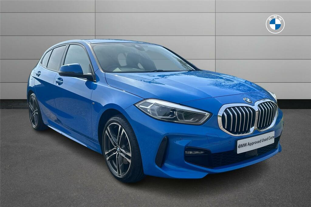 Compare BMW 1 Series 118I M Sport AO20YSY Blue