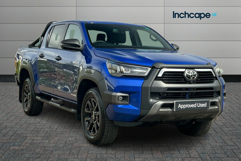 Toyota HILUX Invincible X Dcab Pick Up 2.8 D-4d Blue #1