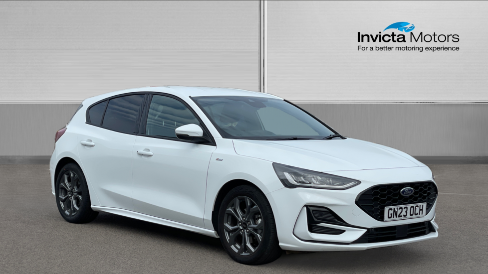 Compare Ford Focus St-line GN23OCH White