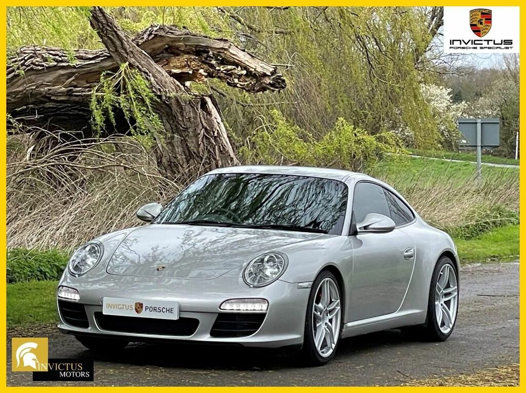 Compare Porsche 911 Coupe SJ58KSV Silver