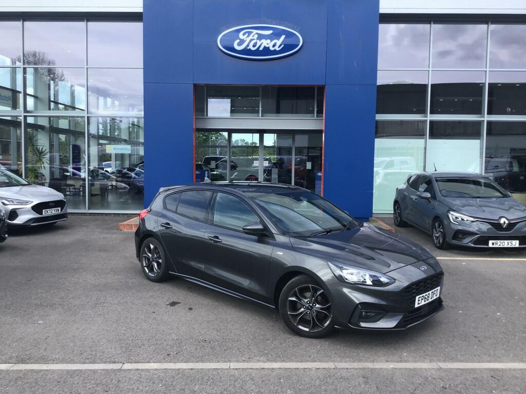 Compare Ford Focus 1.5 Ecoblue St-line Euro 6 Ss EP68DFO Grey
