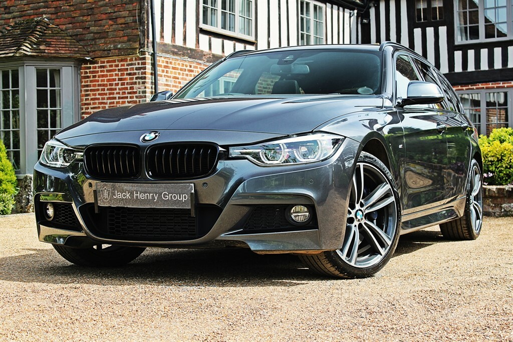 Compare BMW 3 Series Xdrive M Sport Touring BC17CFE Grey
