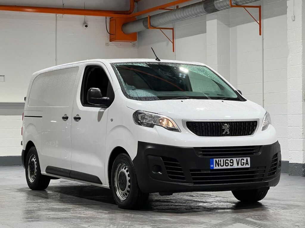 Compare Peugeot Expert Panel Van 1.5 Bluehdi 1000 Professional Standard P NU69VGA White