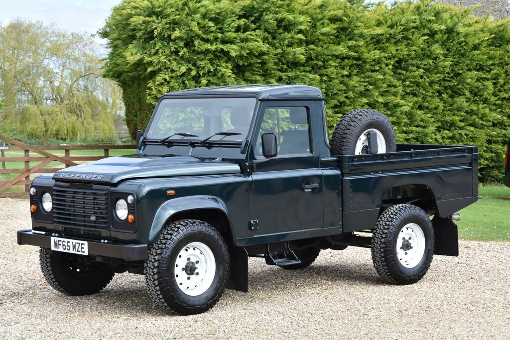 Compare Land Rover Defender 110 2.2 Tdci 4Wd Euro 5 WF65WZE Green
