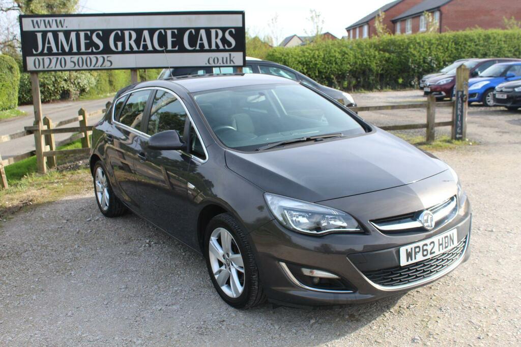 Compare Vauxhall Astra Hatchback WP62HDN Grey