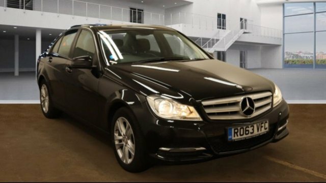 Compare Mercedes-Benz C Class 2.1 C220 Cdi Blueefficiency Executive Se 168 Bh RO63VFC Black