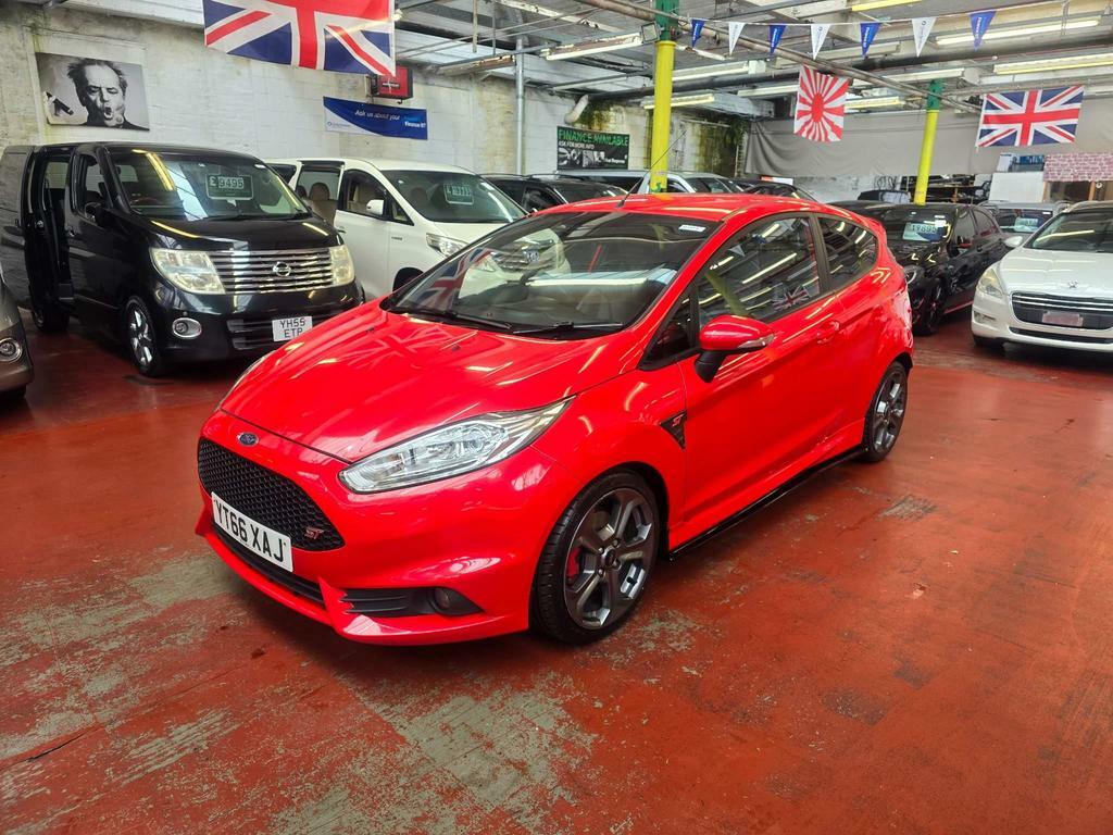 Compare Ford Fiesta 1.6T Ecoboost St-2 Euro 6 YT66XAJ Red