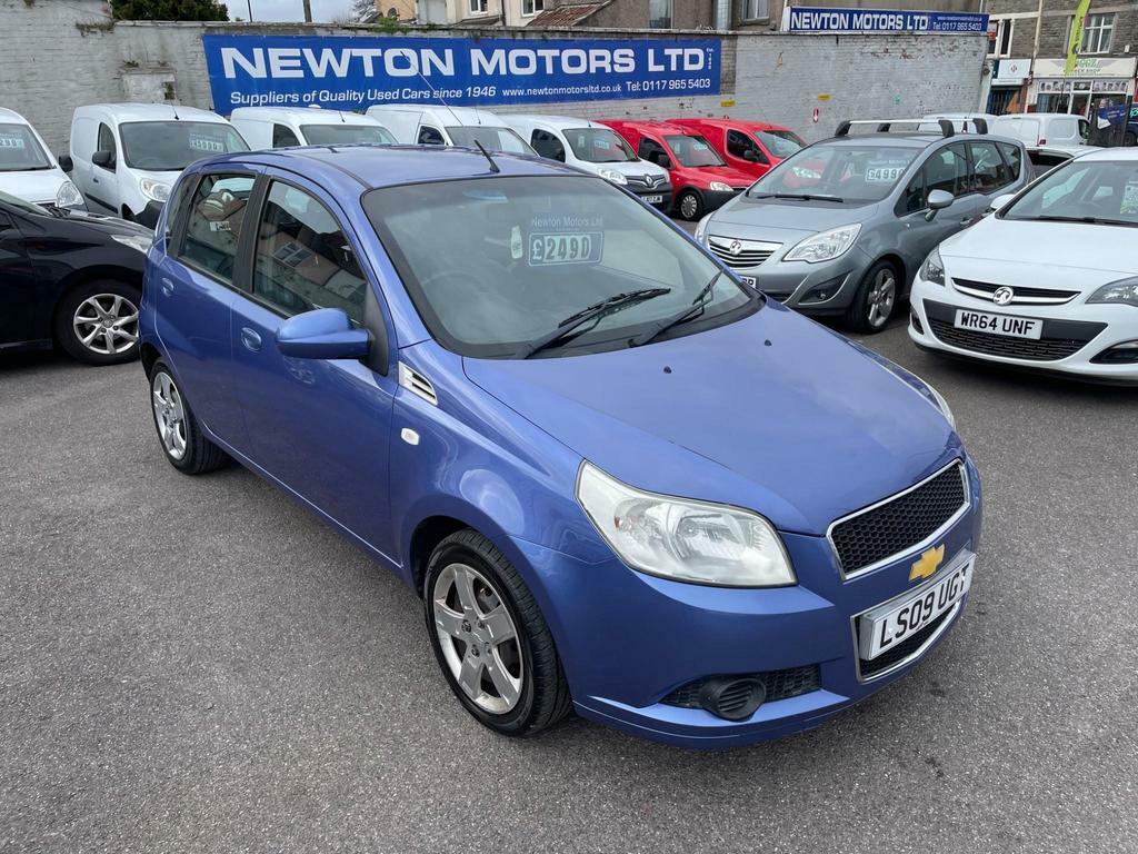 Compare Chevrolet Aveo 1.2 Ls Euro 4 LS09UGT Blue