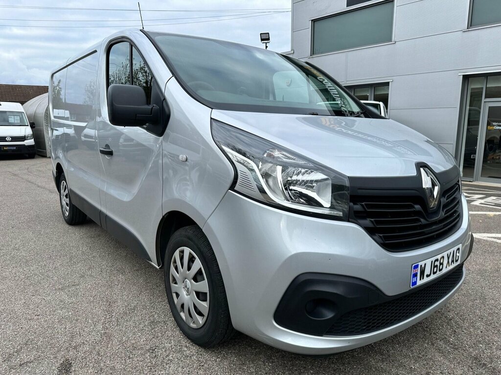 Compare Renault Trafic 1.6 Dci Energy 27 Business Swb Standard Roof Euro WJ68XAO 