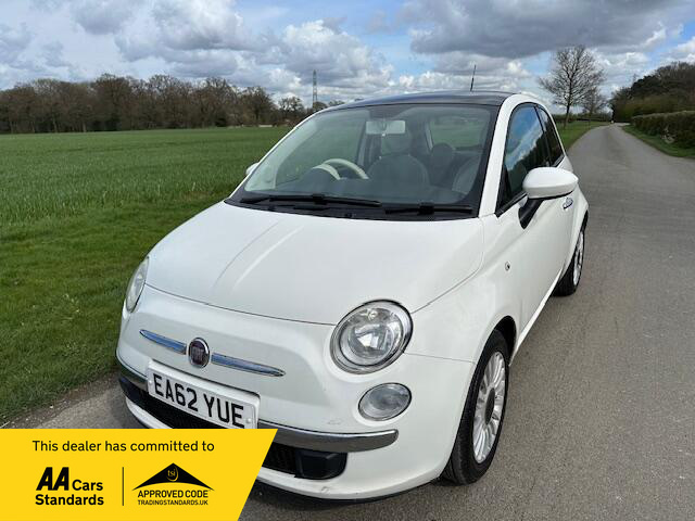 Compare Fiat 500 1.2 Lounge Hatchback EA62YUE White