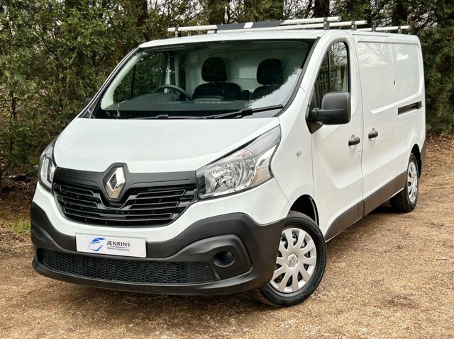 Renault Trafic Business Ll29 L2 Lwb 1.6Dci Euro 6 120Ps White #1