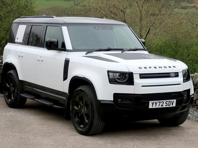 Compare Land Rover Defender 3.0 D300 Mhev X-dynamic Se 4Wd Euro 6 Ss 5 YY72SDV White