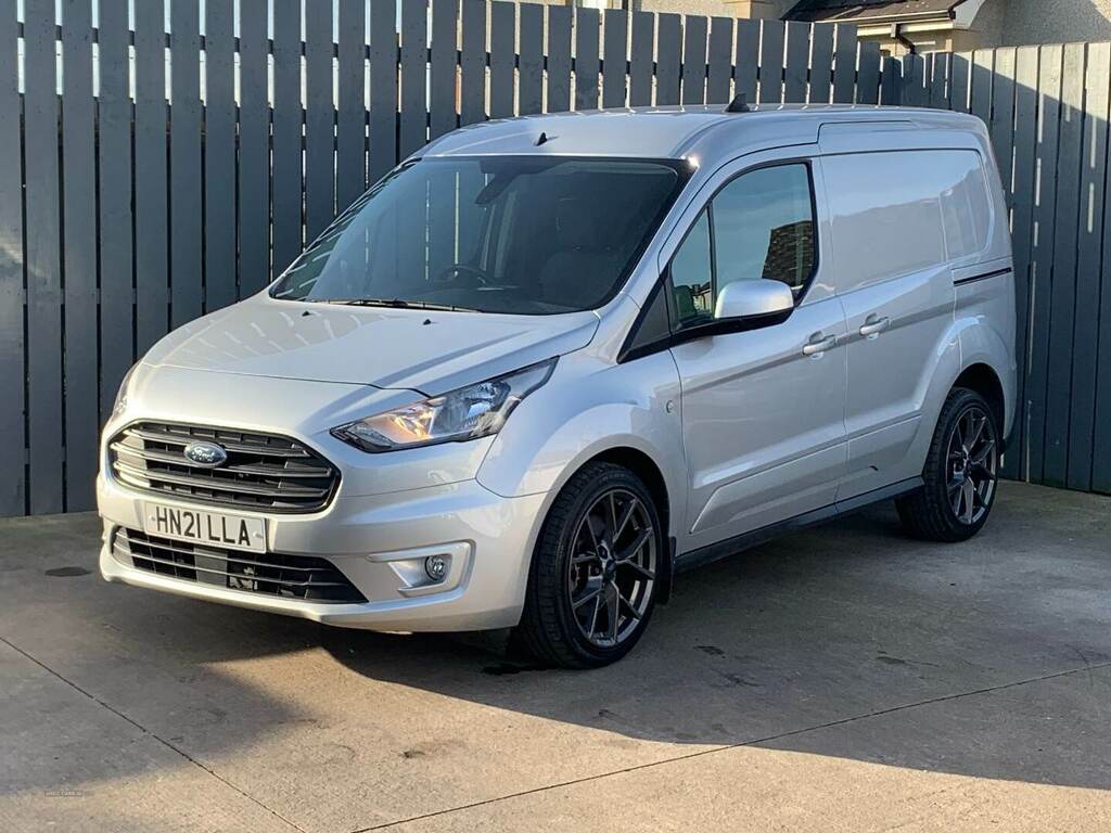 Ford Transit Connect Connect 1.5 Ecoblue 120Ps Silver #1