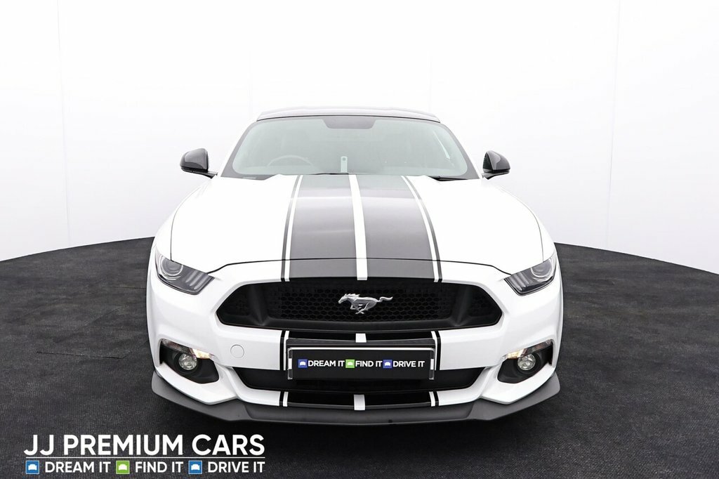 Compare Ford Mustang 5.0 Gt 410 Bhp RF16JTO White