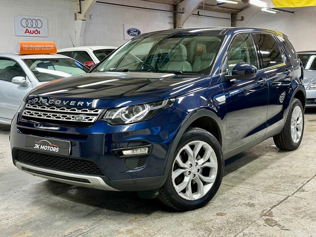 Compare Land Rover Discovery Sport Discovery Sport Hse Td4 BN68MFO Blue