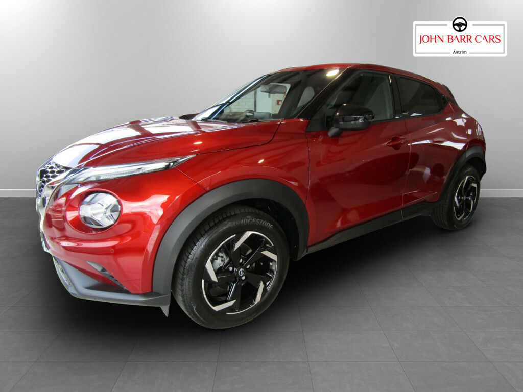 Compare Nissan Juke 1.0 Dig-t 114 N-connecta BYZ9317 Red