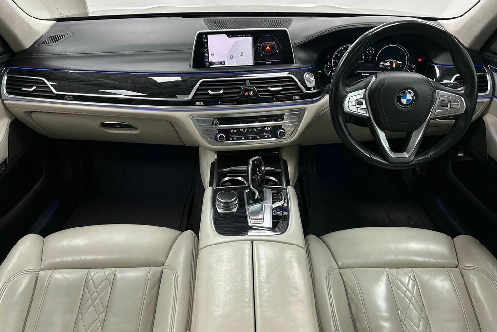 Compare BMW 7 Series 3.0 730Ld Euro 6 Ss WL65GHY Blue