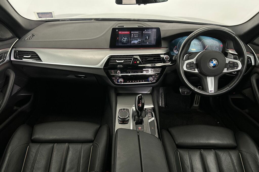 Compare BMW 5 Series 520D Xdrive M Sport Saloon SV69WUK Black