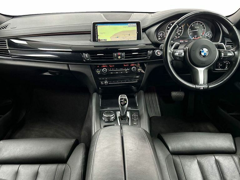 BMW X6 M50d Black #1