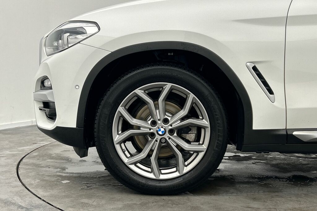 Compare BMW X3 2.0 181Bhp Ss 2018.75My I Xline SL68OVT White