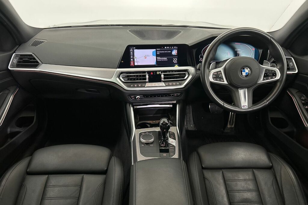 Compare BMW 3 Series 320I Xdrive M Sport Saloon YA69URD Grey