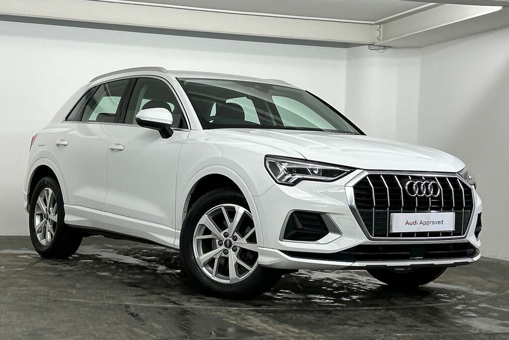 Compare Audi Q3 Sport 35 Tfsi 150 Ps 6-Speed SW21LUP White