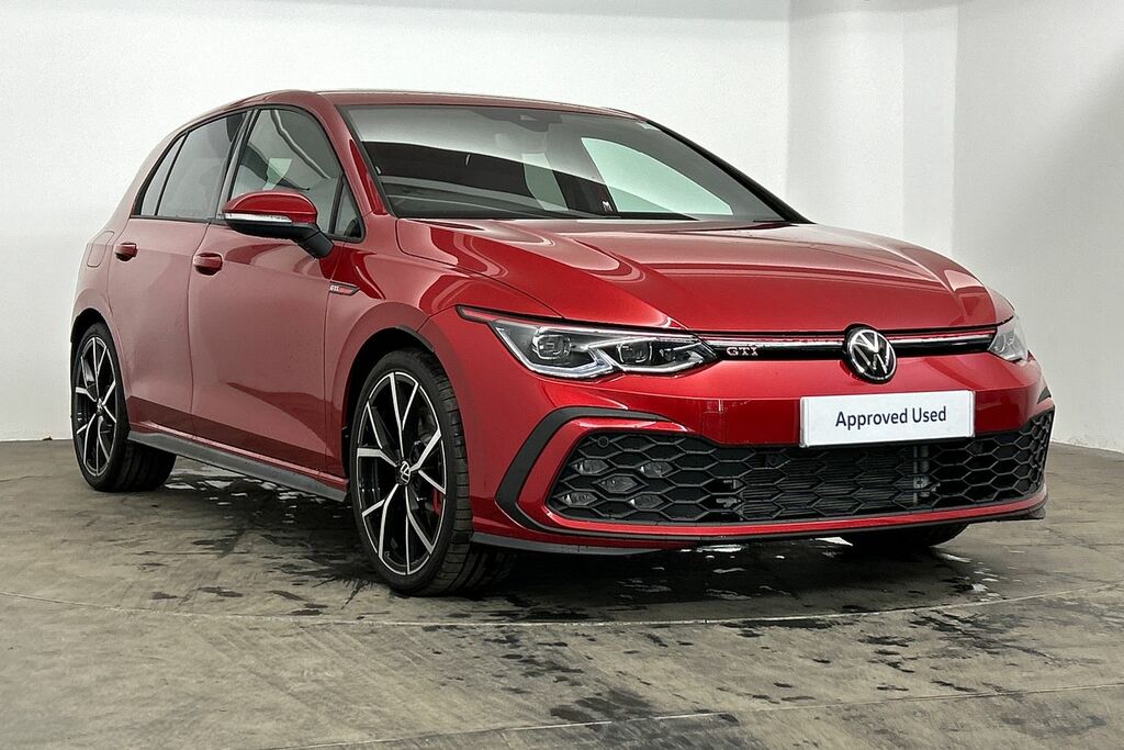 Compare Volkswagen Golf 8 Gti 2.0 Tsi 245Ps 6-Speed SV24YPF Red