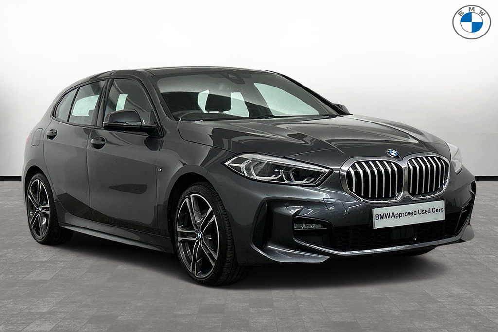Compare BMW 1 Series 118I M Sport VX70GLZ Grey