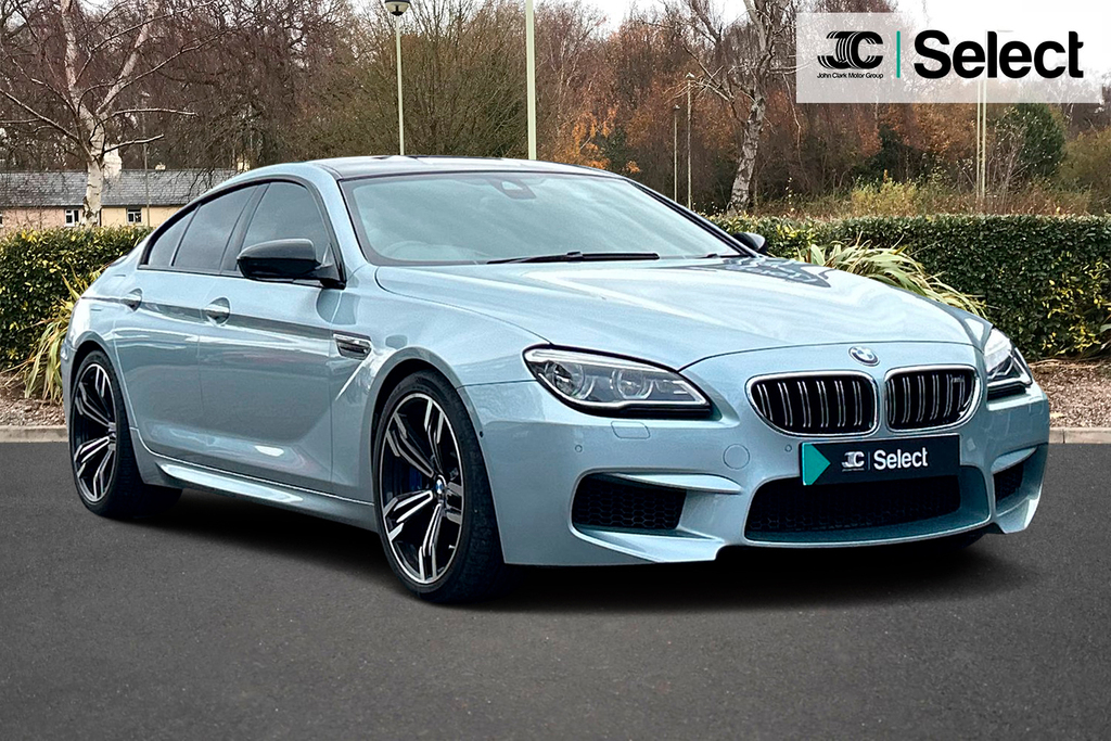 Compare BMW M6 M6 Auto CK67UCF Blue