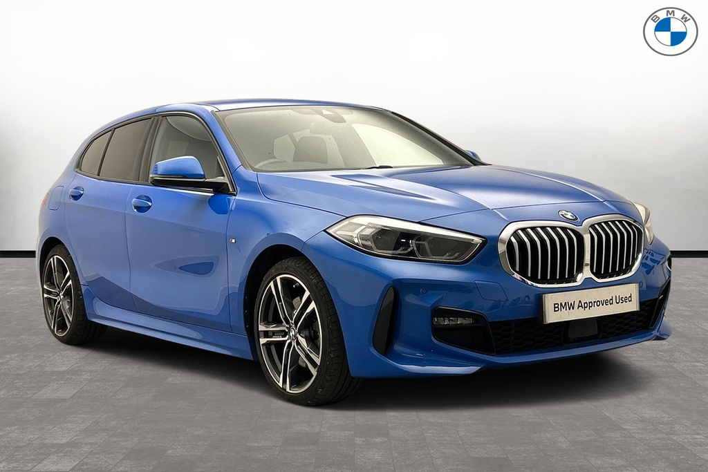 Compare BMW 1 Series 118I M Sport DF21FJC Blue