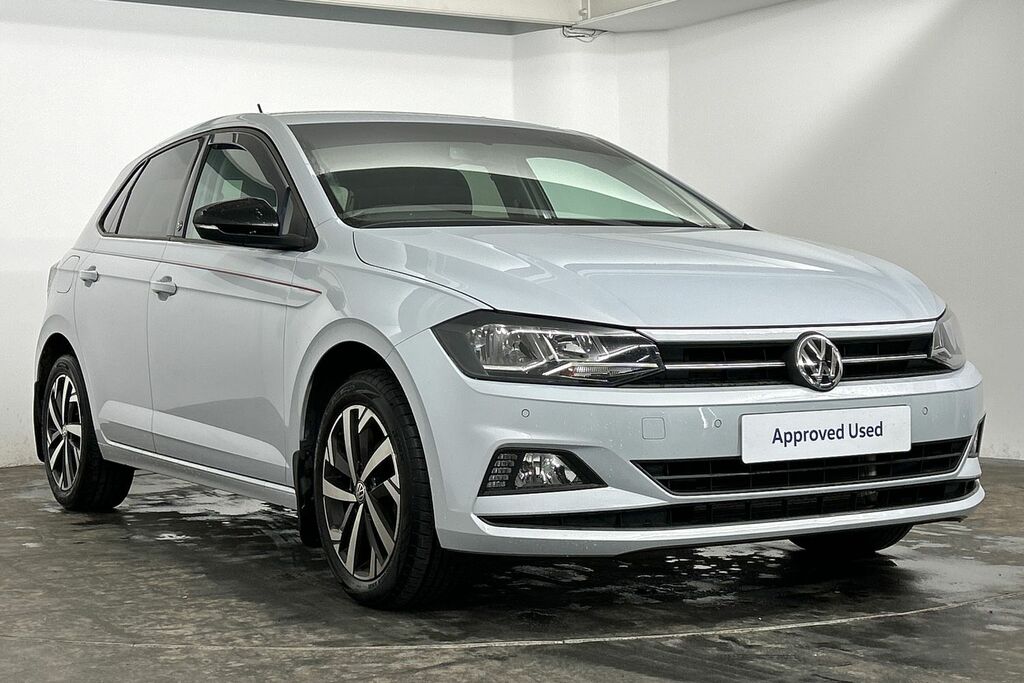 Compare Volkswagen Polo Mk6 Hatchback 1.0 Tsi 95Ps Beats Dsg ST68YWN Silver