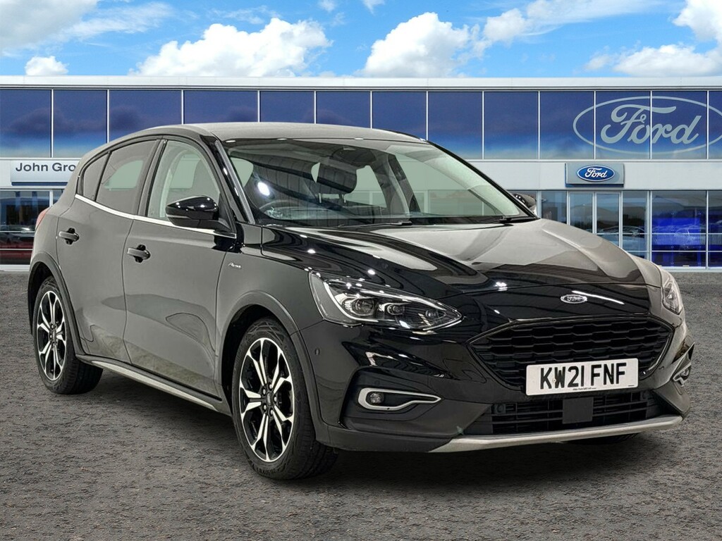 Compare Ford Focus 1.0 Ecoboost Hybrid Mhev 125 Active X Vign Ed KW21FNF Black
