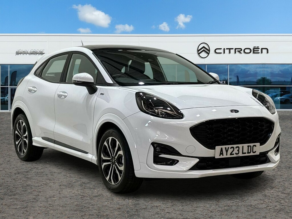 Compare Ford Puma 1.0 Ecoboost Hybrid Mhev St-line Dct Hatchback AY23LDC White