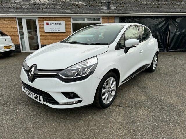 Compare Renault Clio 1.1 Dynamique Nav 73 Bhp YT67OOA White