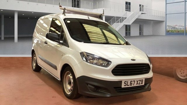 Ford Transit Courier Mpv White #1