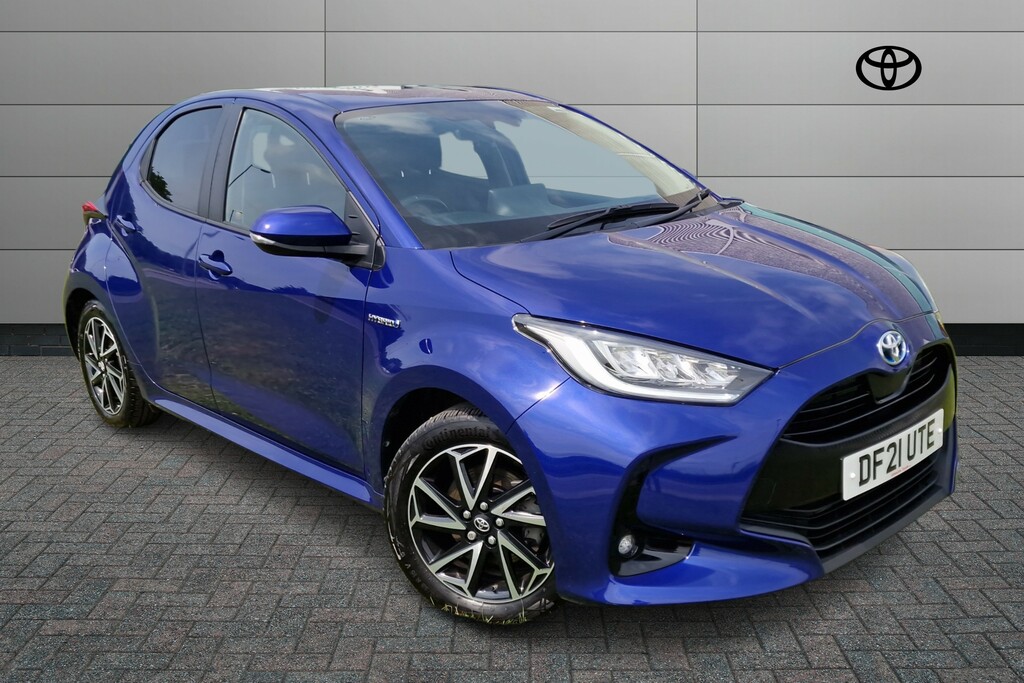 Compare Toyota Yaris Design DF21UTE Blue