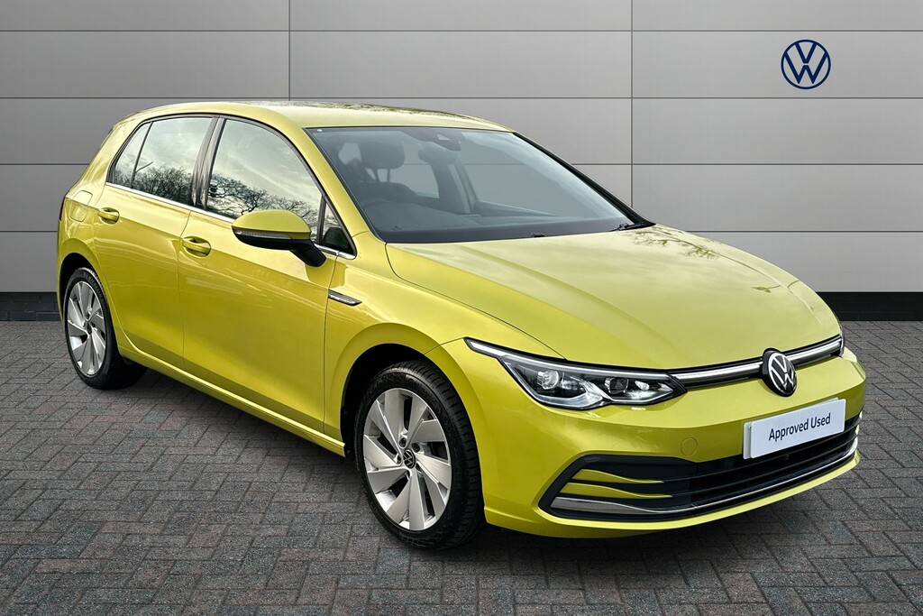 Compare Volkswagen Golf 2.0 Tdi 150 Style Dsg MK70JJV Yellow