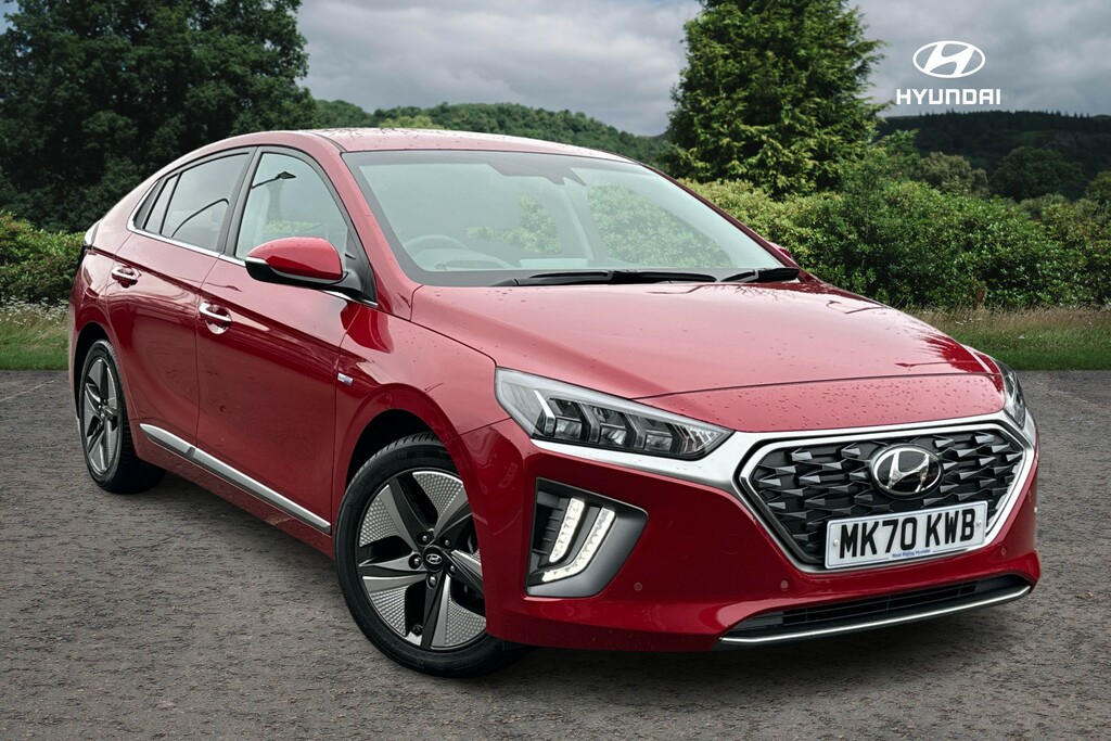 Compare Hyundai Ioniq 1.6 Gdi Hybrid Premium Se Dct MK70KWB Red