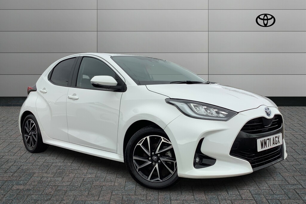 Compare Toyota Yaris Design WM71AGX White