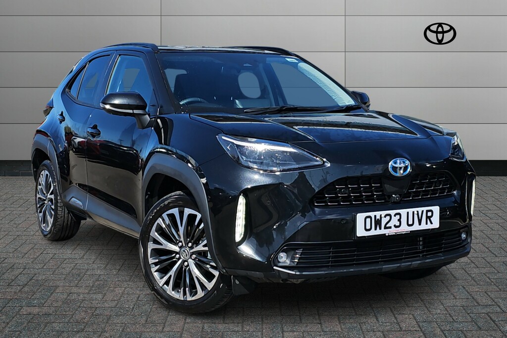 Compare Toyota Yaris Cross Excel OW23UVR Black