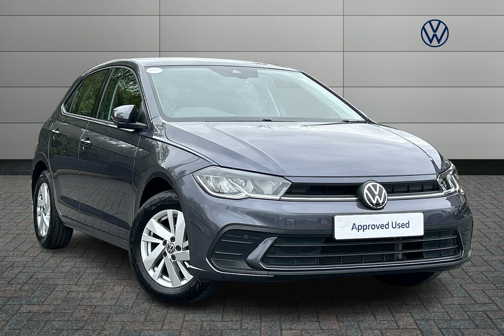 Compare Volkswagen Polo 1.0 Tsi Life VE71LPZ Grey