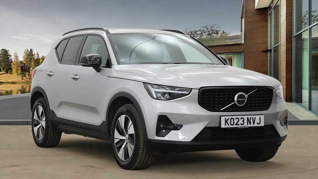 Volvo XC40 Recharge Plus, T4 Plug-in Hybrid, Silver #1