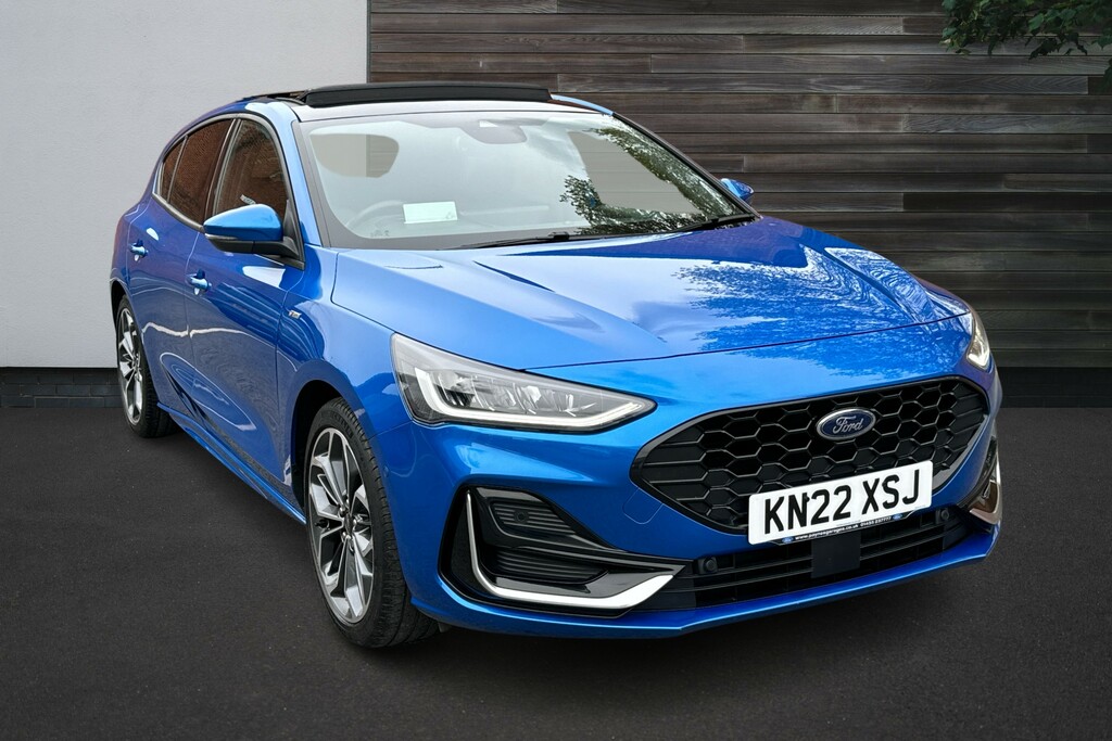 Compare Ford Focus Vignale Edition KN22XSJ Blue