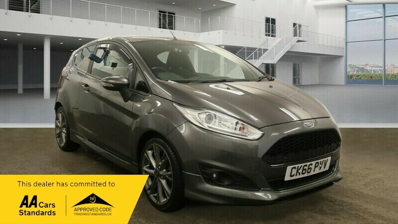 Compare Ford Fiesta St-line CK66PVV Grey