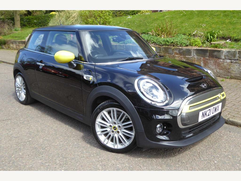 Compare Mini Electric Hatch 32.6Kwh Level 2 NK21OWX Black
