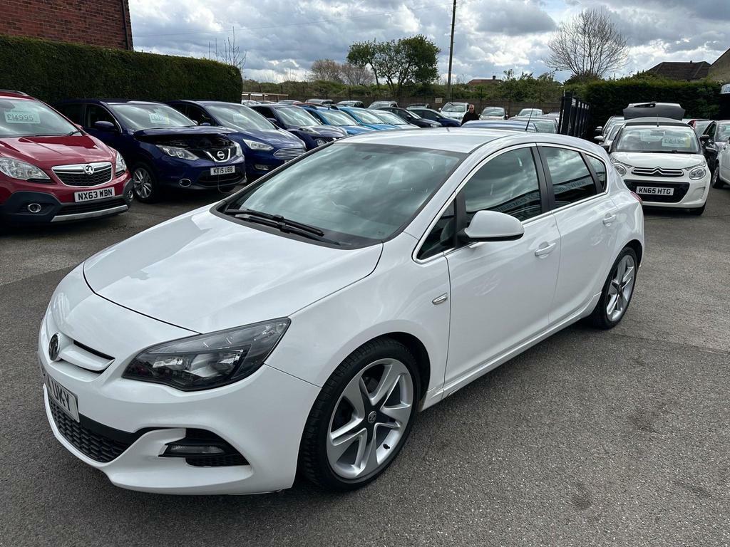 Compare Vauxhall Astra Limited Edition HF14UKY White