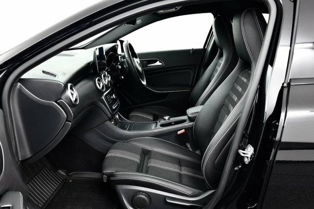 Compare Mercedes-Benz A Class 2018 1.6 A180 Sport Edition Hatchback 7G-dct E LT18AXJ Black