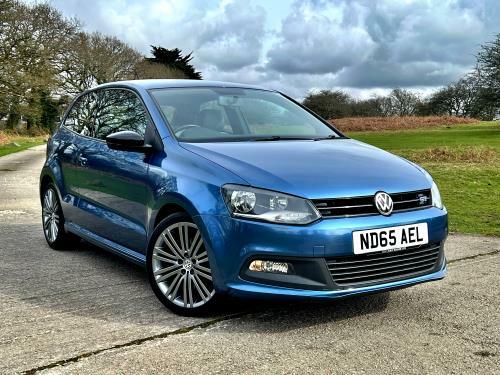 Compare Volkswagen Polo Volkswagen Polo 1.4 Tsi Bluemotion Tech Act Bluegt ND65AEL Blue